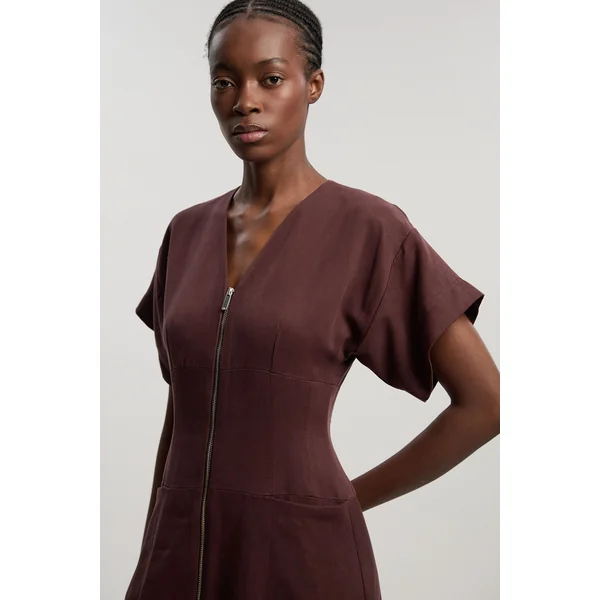 Robe Longue Ajustée En Mélange Tencel À Col V Avec Détail Zippé