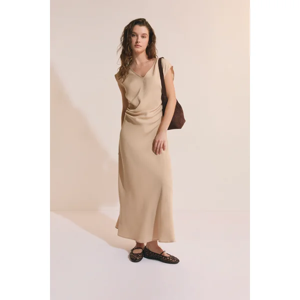 Robe longue détail drappé