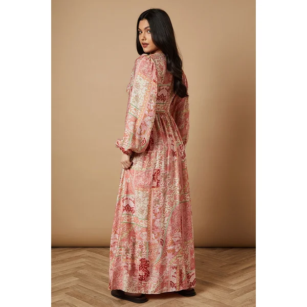Robe Longue Imprimée à Manches Longues avec Détails Découpés sur les Côtés