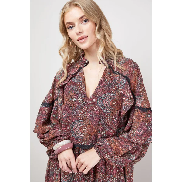 Robe Maxi Bohème Imprimée à Détail Cape et Finitions Dentelle