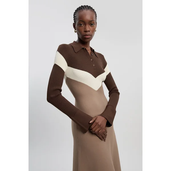 Robe Maxi en maille côtelée à col polo en mélange de viscose