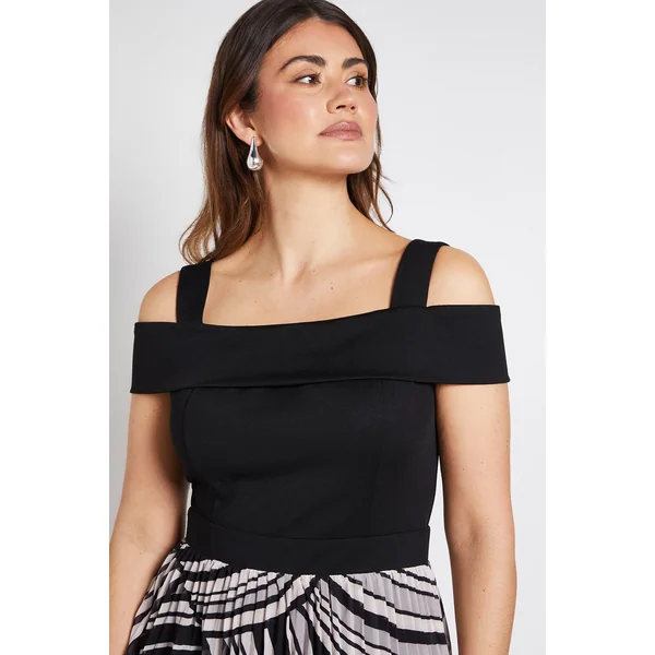 Robe Maxi Plissée En Ponte À Épaules Dénudées