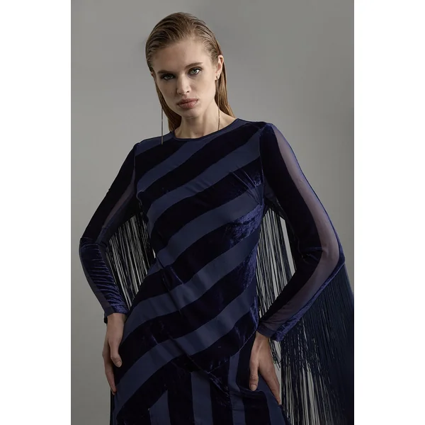 Robe maxi tissée en velours dévore à franges à manches longues