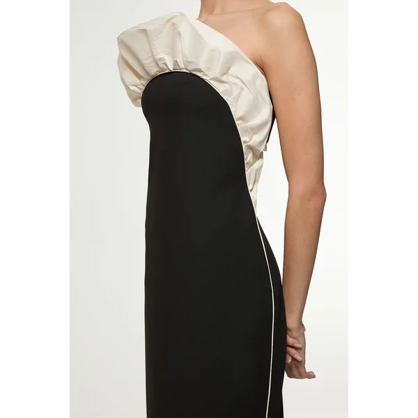 Robe midi ajustée à bandeau en taffetas stretch compact ornée de volants