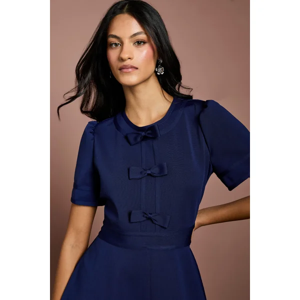 Robe Midi Bandage À Manches Courtes Avec Nœud Sur Le Devant Petite Taille