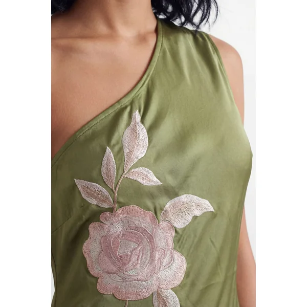 Robe Midi Brodée À Franges Et Une Épaule Dénudée