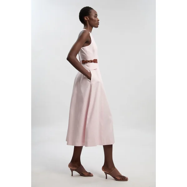 Robe Midi Petite en Lin Ajusté avec Détail de Patte à la Taille et Jupe Ample
