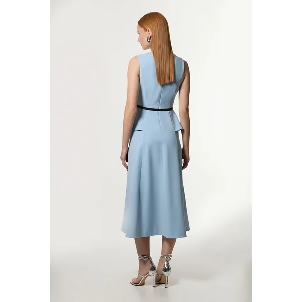 Robe Midi Petite À Jupe Évasée Avec Ceinture Et Détail Péplum En Tissu Stretch Compact