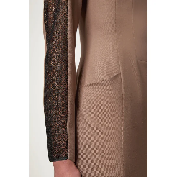 Robe midi Tall Tailored en sergé et dentelle mixte avec zip à l’avant