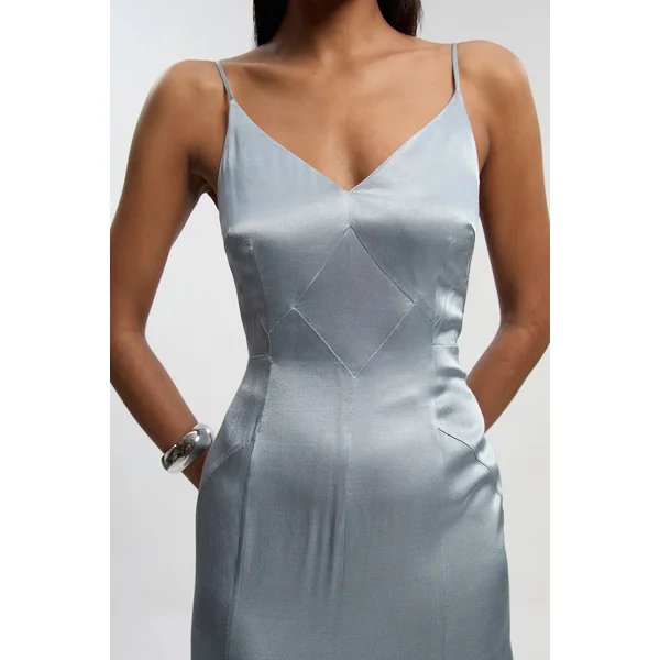 Robe Midi Tissée À Bretelles En Crêpe Dos Satiné