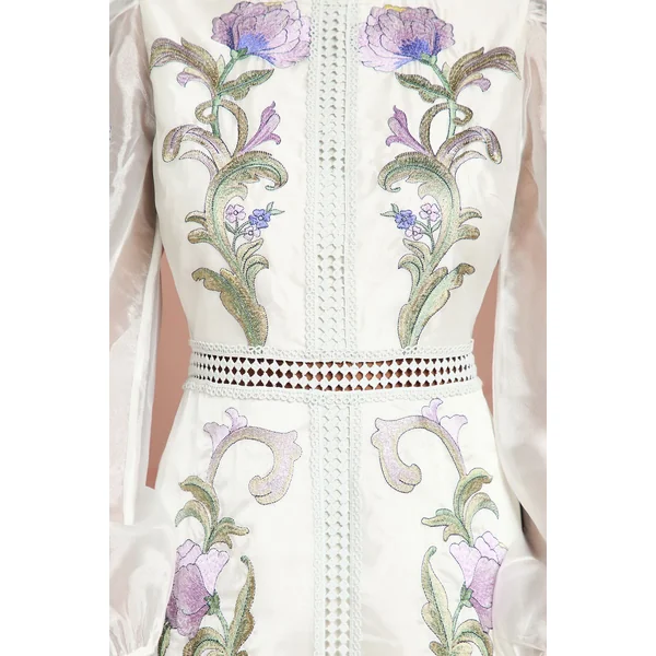 Robe Midi À Manches Bouffantes Brodée