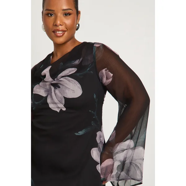 Robe mini patineuse en chiffon à manches longues Plus Floral