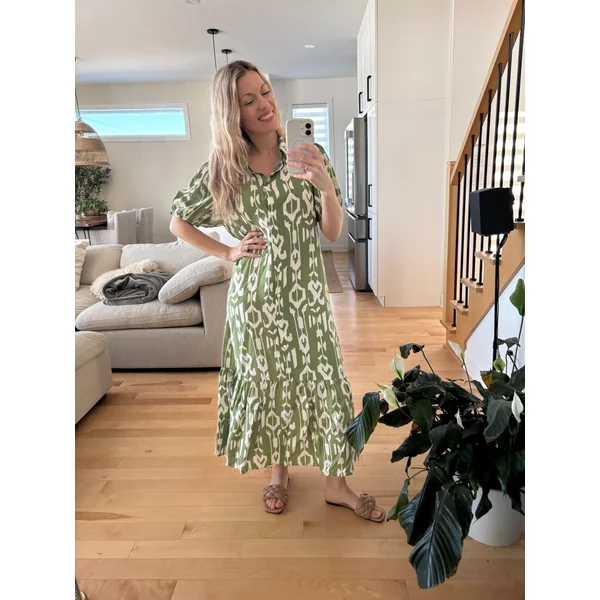 Robe SABRINA - motif géométrique abstrait - vert printanier