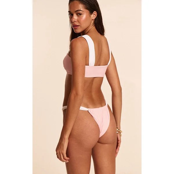 Rose Bas De Bikini Tanga Rose À Larges Bretelles Contrastées