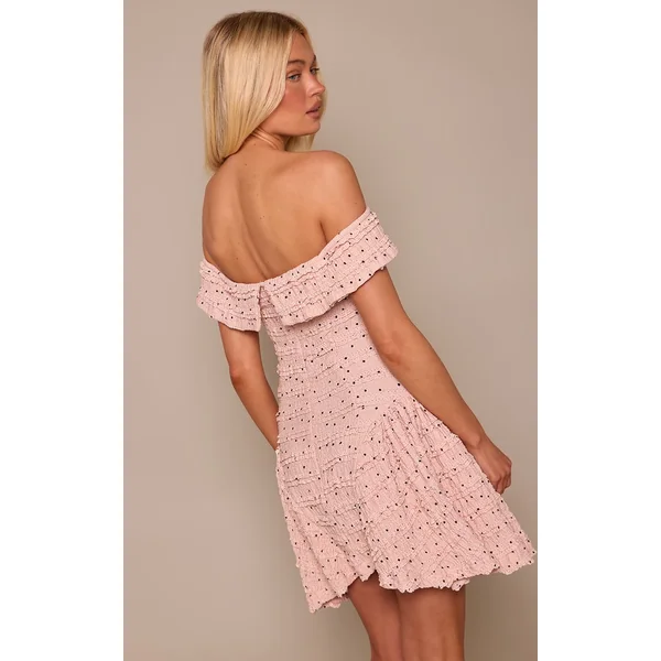 Rose Tendre Robe Droite Bardot À Pois Texturée