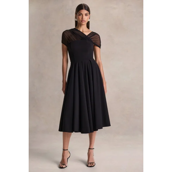 Rosette | Robe mi-longue noire à encolure asymétrique