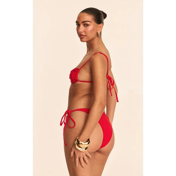 Rouge Bas De Bikini À Nouer Sur Les Côtés Avec Anneaux