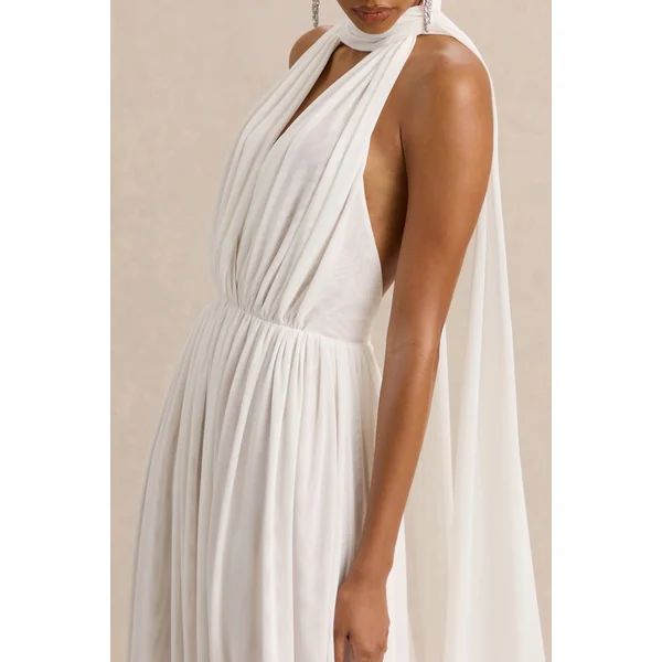 Rylina | Robe longue en mesh blanche à encolure dos nu avec foulard et dos ouvert