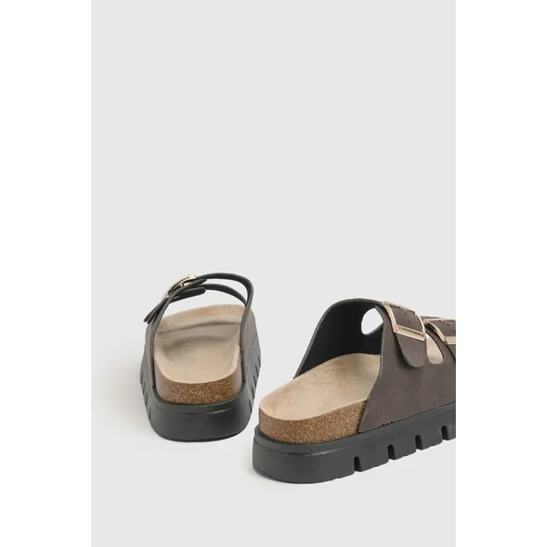 Sandale Plateforme Mae En Synthétique Avec Boucle Et Semelle Ergonomique