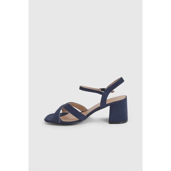 Sandales À Talons Bloc Moyen Samiyas Coupe Large En Synthétique À Brides Croisées