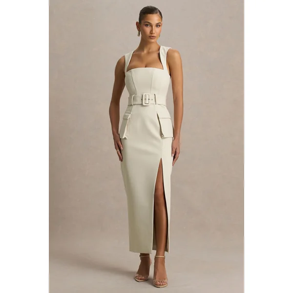 Sandra | Robe longue nude coupe tailleur encolure carrée avec fente haute sur le devant