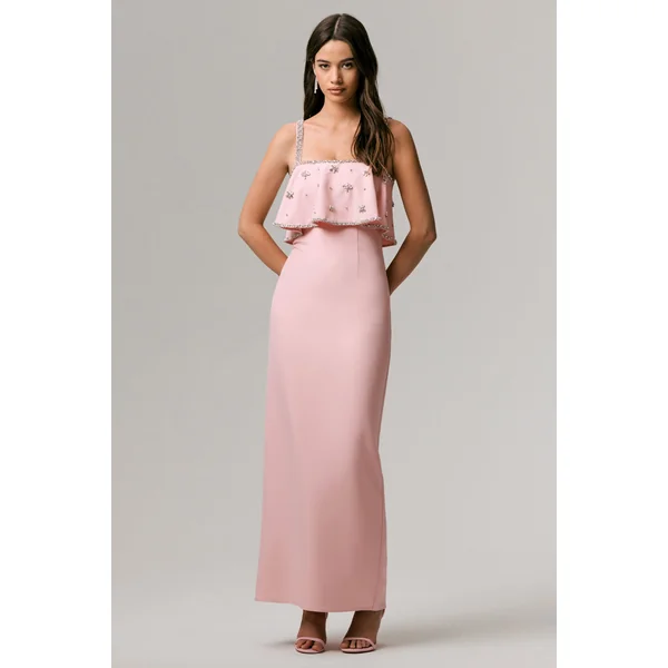 Scarlet | Robe longue rose pâle à décolleté carré ornée