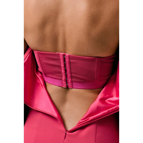 Serene | Robe longue bardot drapée rose fuchsia