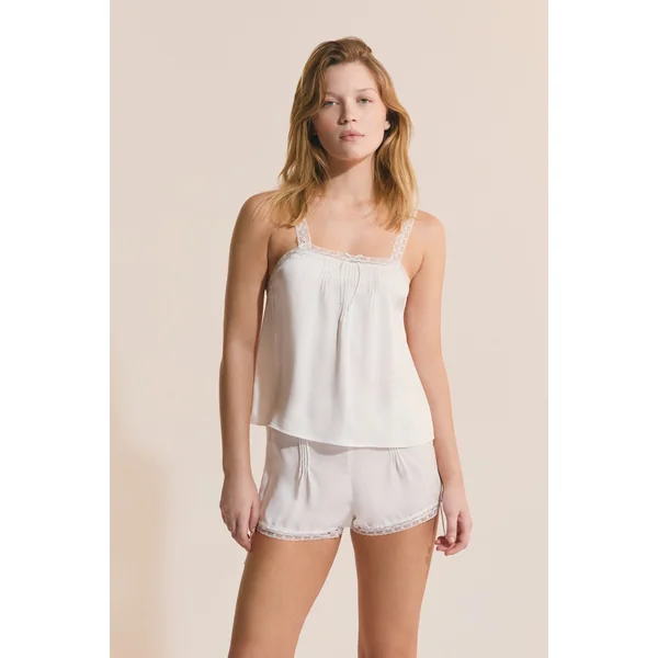 Short de pyjama satiné avec detail en dentelle