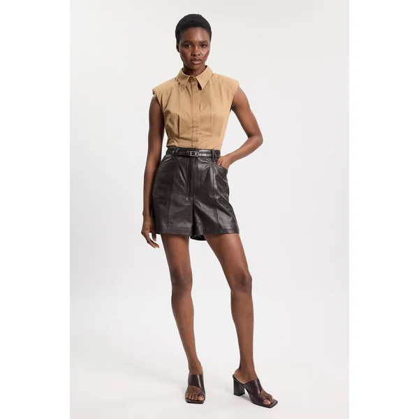 Short Tailleur En Cuir