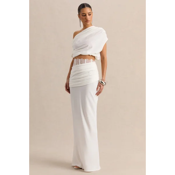 Silora | Jupe longue blanche en satin avec détail en dentelle