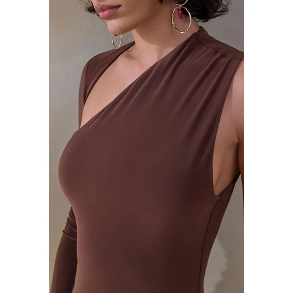 Siren | Robe moulante marron à une épaule