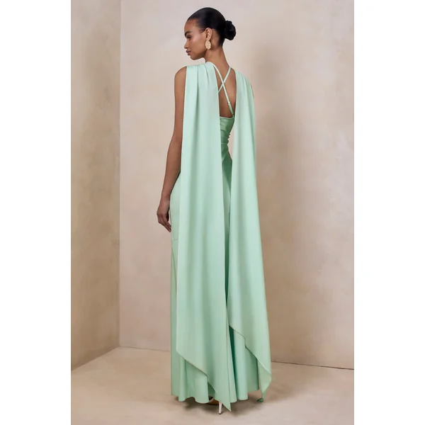 Sloane | Robe longue en satin mat menthe à encolure dos nu avec cape