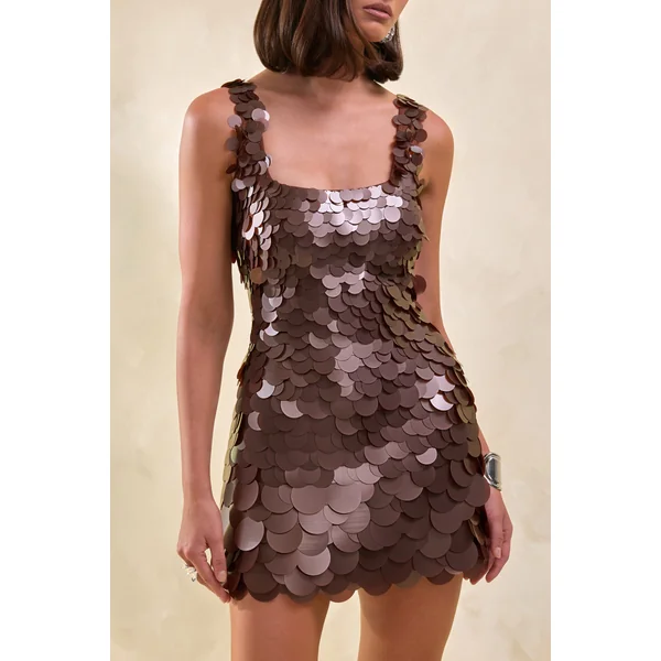 Sophia | Mini-robe marron à sequins à encolure carrée