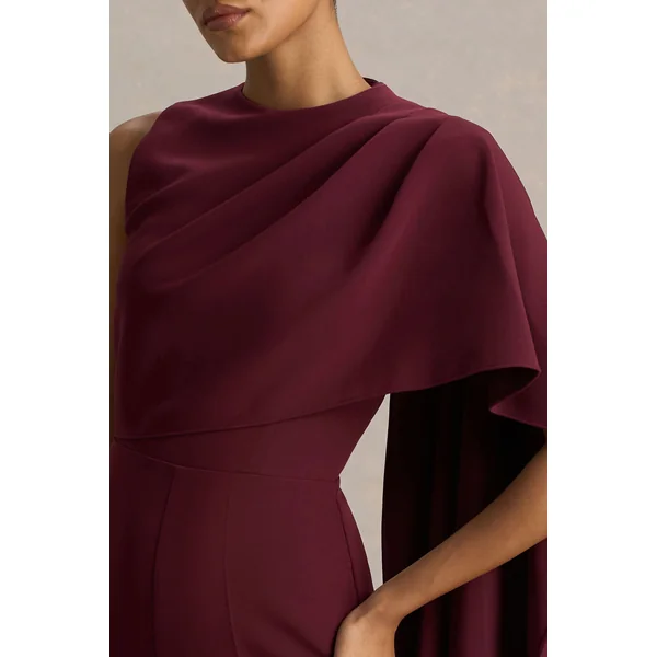Sorenia | Combinaison bordeaux à col haut et manche cape unique