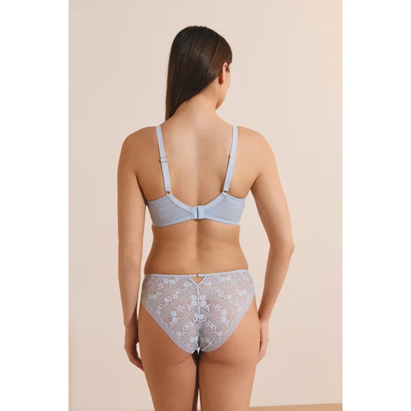 Soutien-gorge minimizer