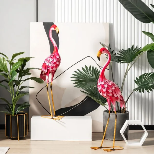 Statue de Flamant Rose Lot de 2 pour Jardin Cadre en Métal Imperméable Plumes de Couleur Dégradée Animaux Realiste