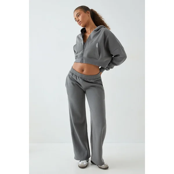 Sweat à Casynthétiqueche Court Boxy DSGN Studio