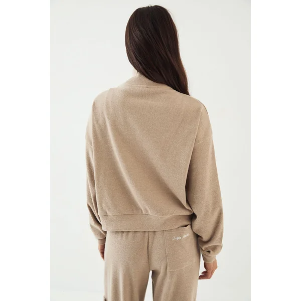 Sweatshirt DSGN Studio à Côtes Brossées avec Détail Boutons