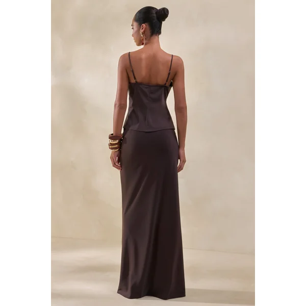 Sybella | Haut en satin marron foncé à encolure en V