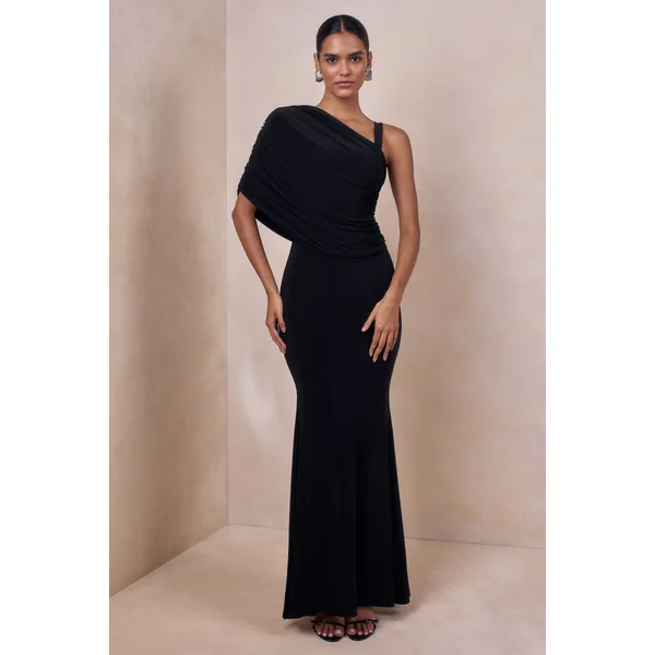 Sylvie | Robe longue noire à encolure asymétrique