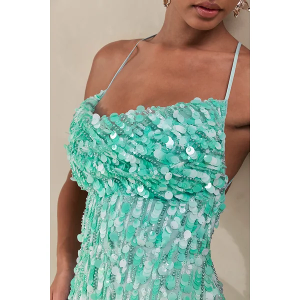 Taryn | Robe longue turquoise à sequins avec encolure drapée et jupe transparente