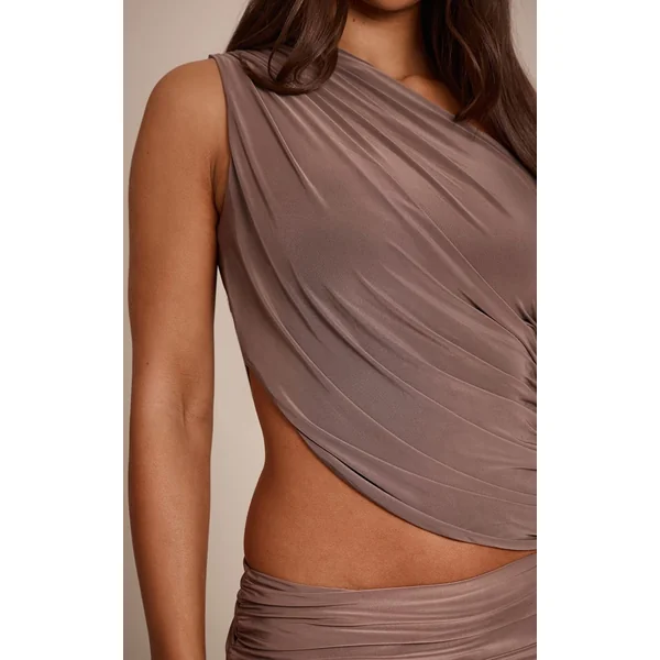 Taupe Foncé Haut Asymétrique Froncé En Tissu Slinky