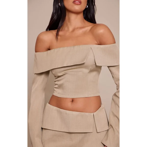 Taupe Haut Bardot À Revers Ajusté En Sergé