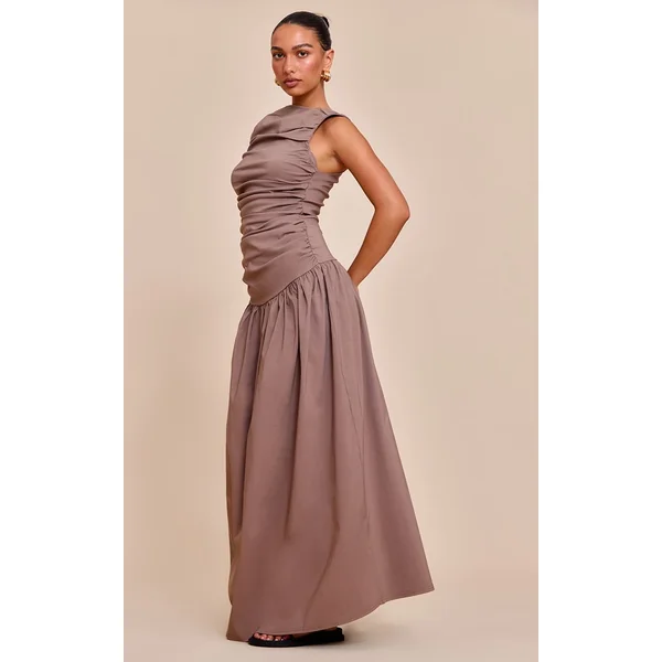 Taupe Robe Maxi Taille Basse En Tissu Stretch Avec Détails Froncés