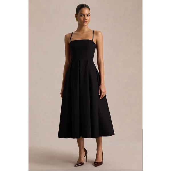 Thalia | Robe mi-longue noire à encolure haute avec cape en mesh transparent