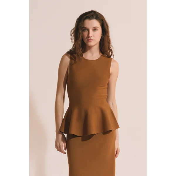 Top évasé à la taille