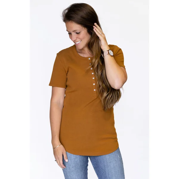 T-shirt TALIA à boutons - ocre