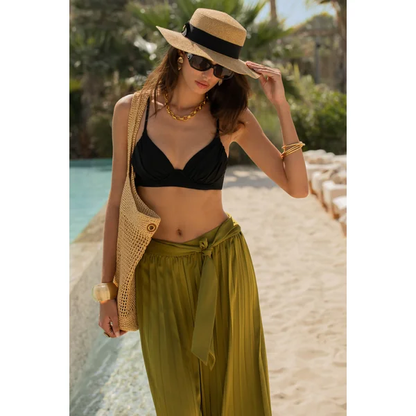 Tyrell | Pantalon large plissé en satin olive