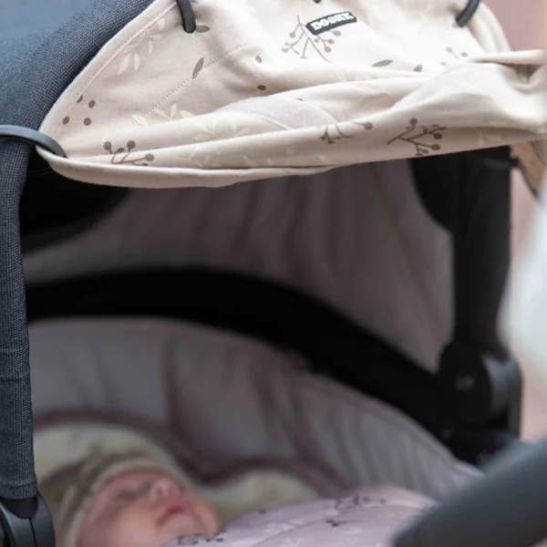 Universal stroller and car seat sunshade Romantic Leaves upf50+