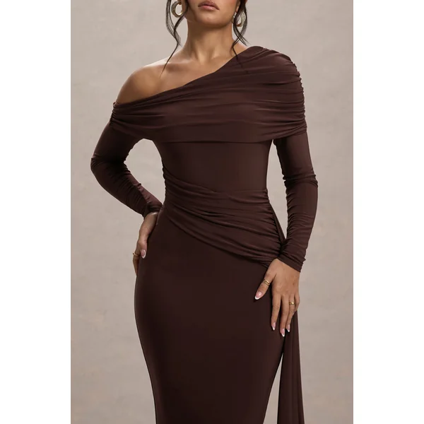 Valina | Robe longue froncée asymétrique marron avec drapé